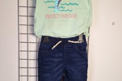 angielski-niesort-odziezy-uzywanej-typu-door-to-door-1