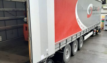 hurtownia odzieży rzeszów